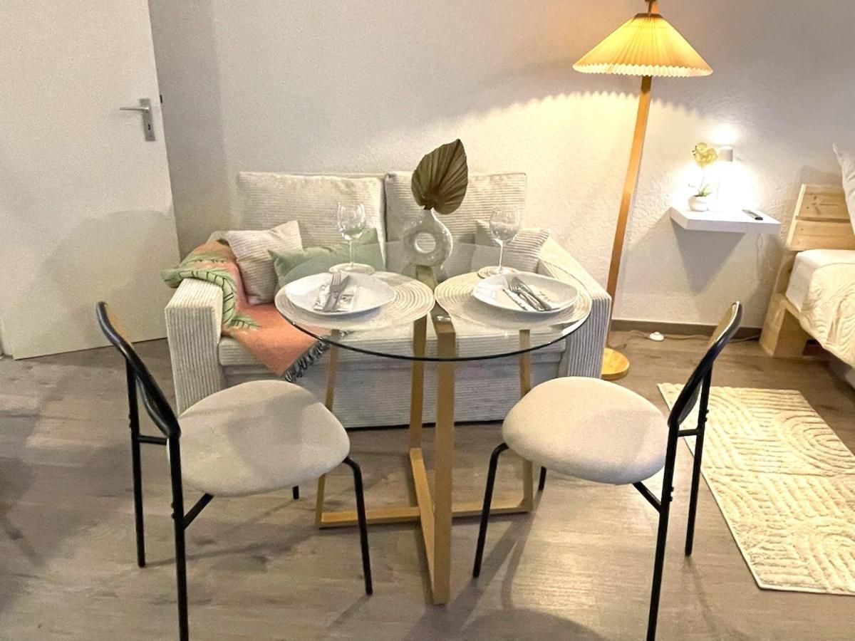 W&d Living-tete De Fleur-balkon Ueber Schlossarkaden *
