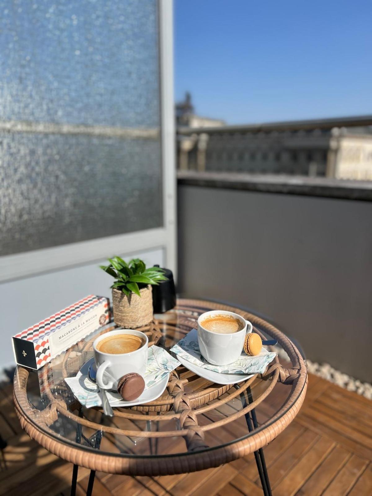 W&d Living-tete De Fleur-balkon Ueber Schlossarkaden Apartment